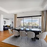 Sfiggos Premium Apartamento *