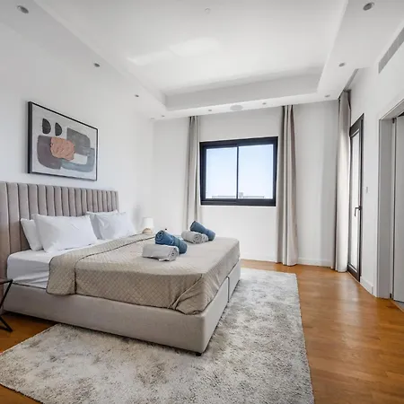 Apartment Sfiggos Premium Limassol